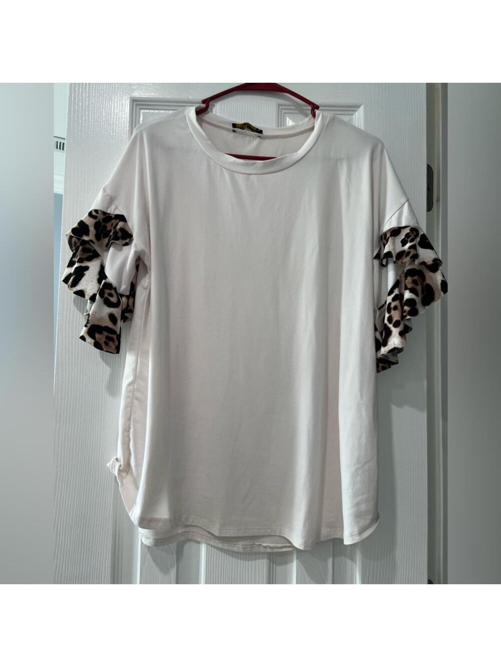 Statement by GC Cream Top with Leopard Ruffle Sleeves Size S